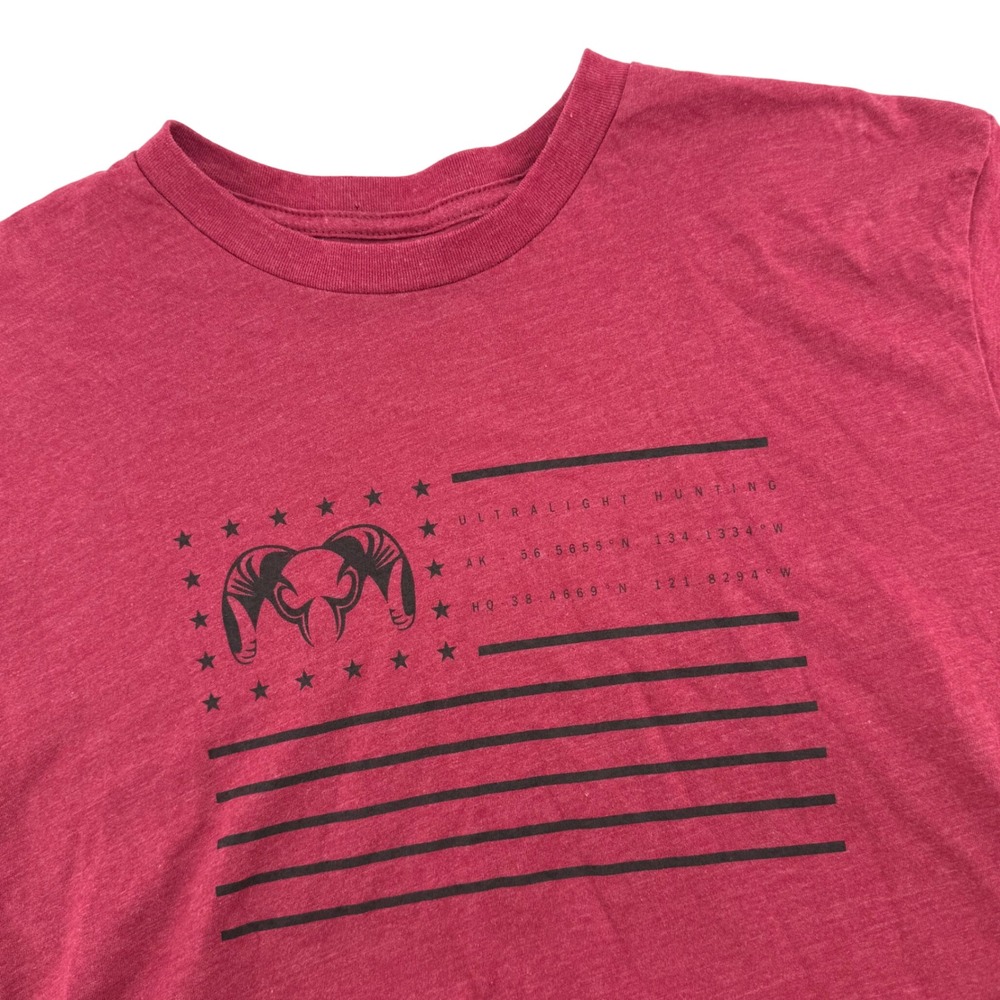 Kuiu Mens Ultralight Hunting Graphic T-Shirt Heather Burgundy Ram Logo Medium‎